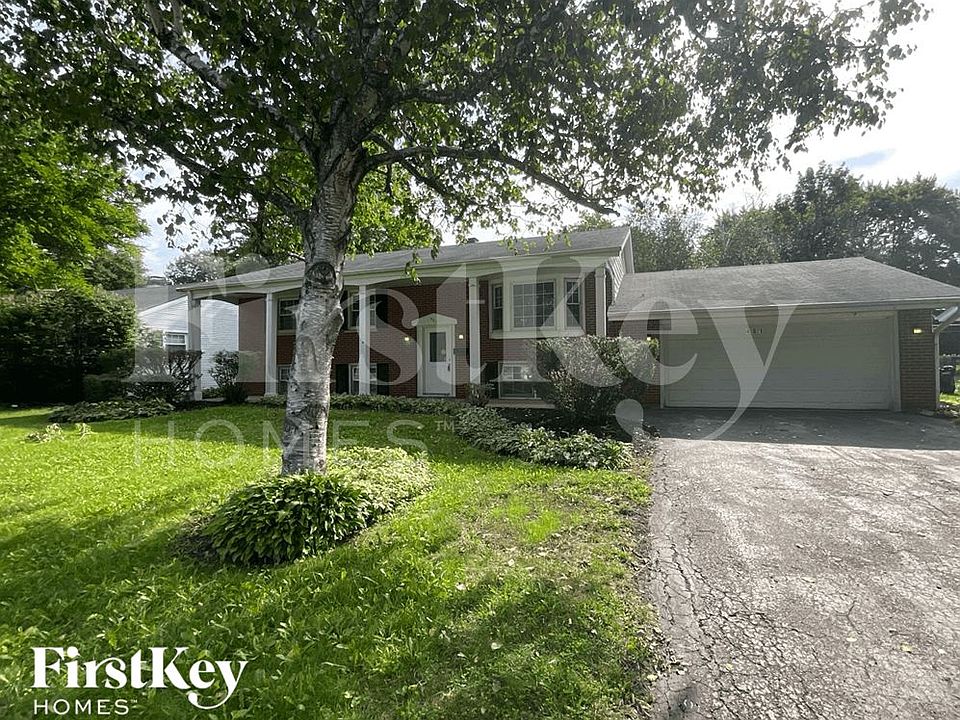 1st image of 401 Longview Dr