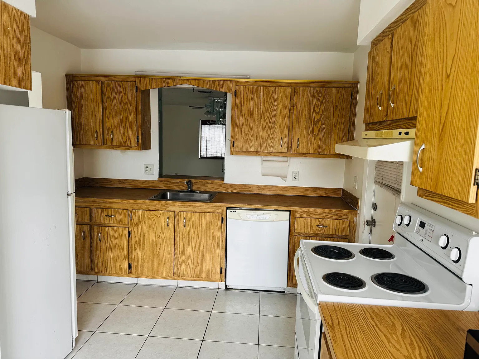 2 bed, 2.0 bath, 1073 sqft, $1,850 — Photo 3