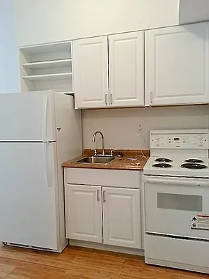 Rented by New York Residence | media 32