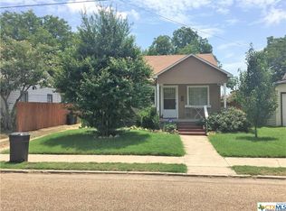 2010 Saunders St, Gatesville, TX 76528
