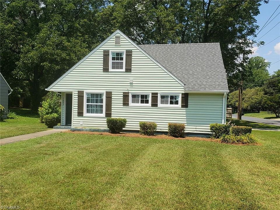 1st image of 1223 Summit Ave