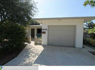 1644 NE 34th Dr, Oakland Park, FL 33334
