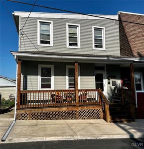 111 S Oak St, Summit Hill, PA, 18250