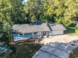19550 Roberds Lake Blvd, Faribault, MN 55021