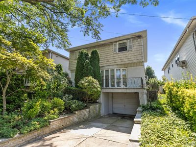 5718 Hewlett Street, Little Neck, NY, 11362