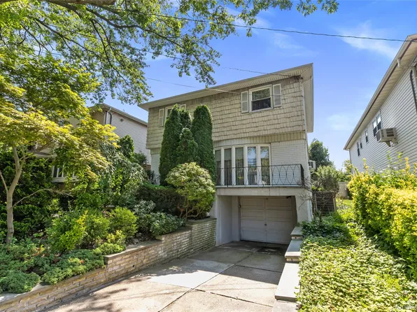 57-18 hewlett Street, Little Neck, NY 11362