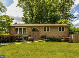 8803 Kenilworth Dr, Springfield, VA 22151