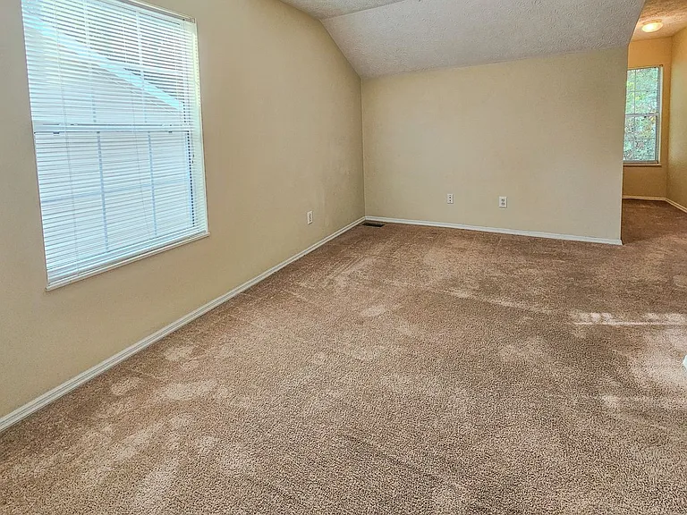 857 Ashley Michelle Ct — Photo 27