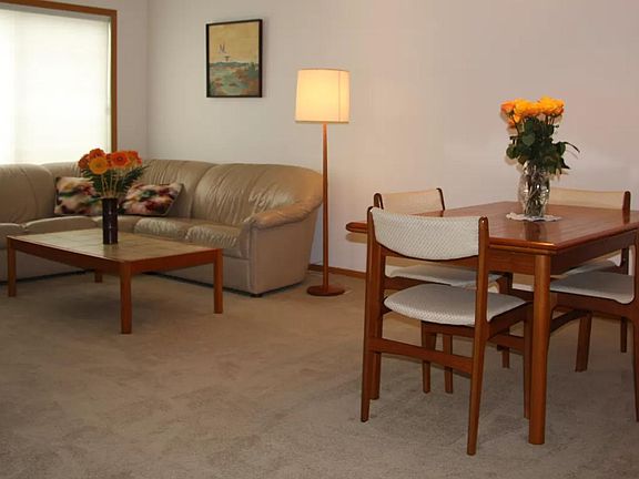 4th image of 561 Mariner Way
