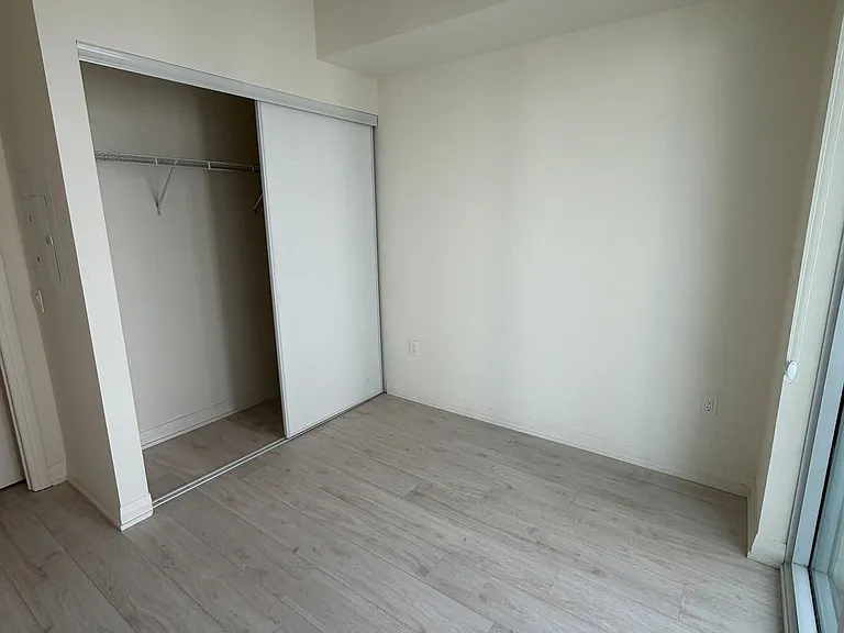 8960 Jane St #1201 — Photo 14