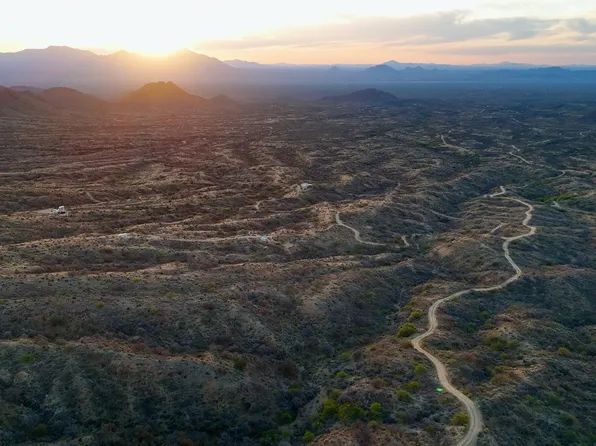 No Address, Tucson, AZ 85736