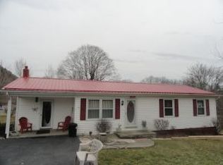 17512 Ridgeview Dr, Abingdon, VA 24211