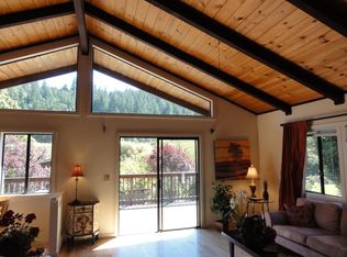 17993 Lark Dr, Guerneville, CA 95446