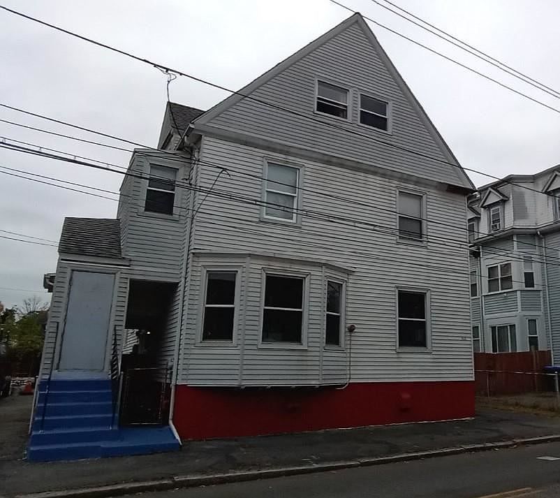 1st image of 344-336 Blackstone St