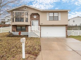 4305 Sunny Brook Ct, Arnold, MO 63010