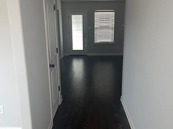 4th image of 9488 Eckley Pl