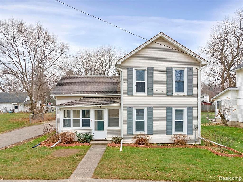 511 E Main St, Stockbridge, MI 49285 | Zillow