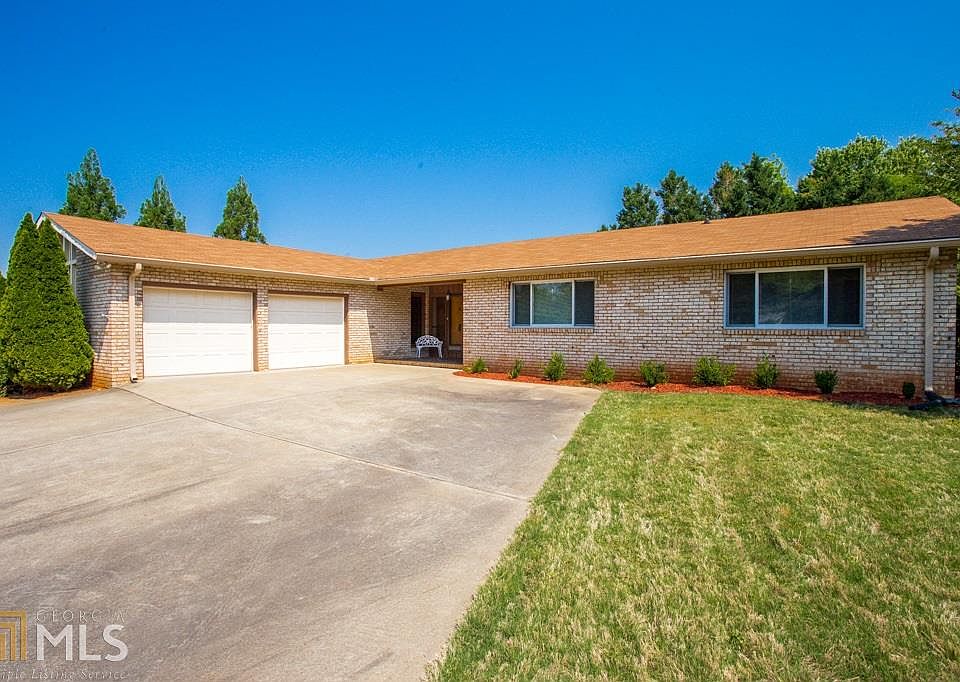 1st image of 3861 Kensington Dr