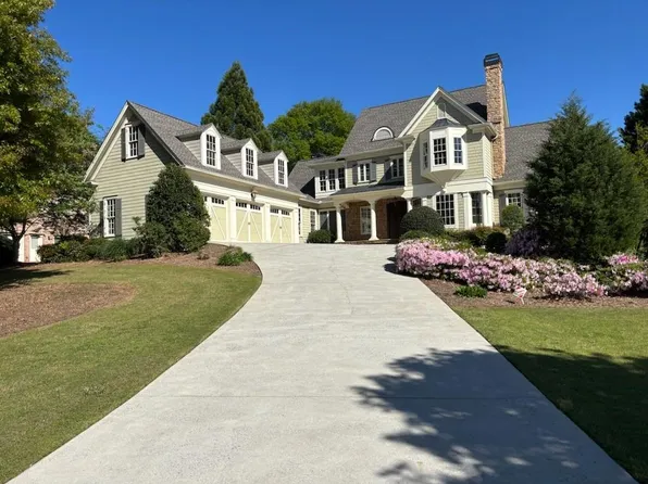 1462 Georgia Club Dr, Statham, GA 30666