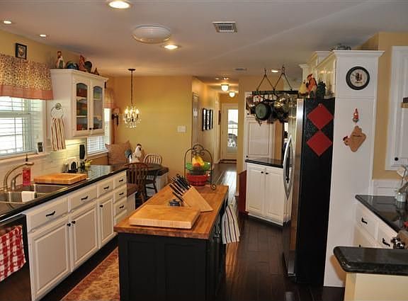 4th image of 929 Farm Road 1896
