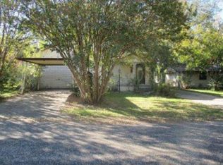 320 Spruce St, Teague, TX 75860
