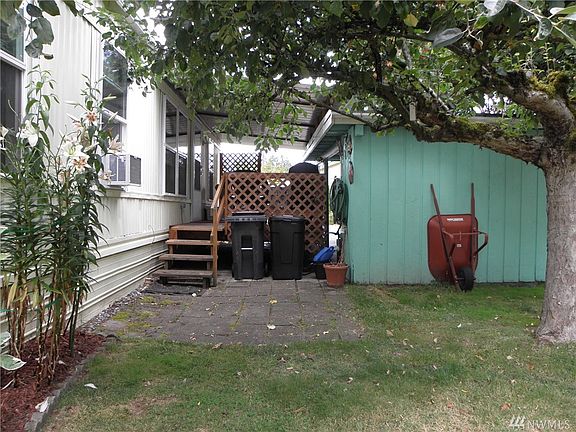5th image of 11424 36th Dr NE Unit 48
