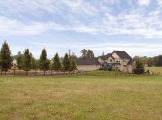 23679 S Central Point Rd, Canby, OR 97013