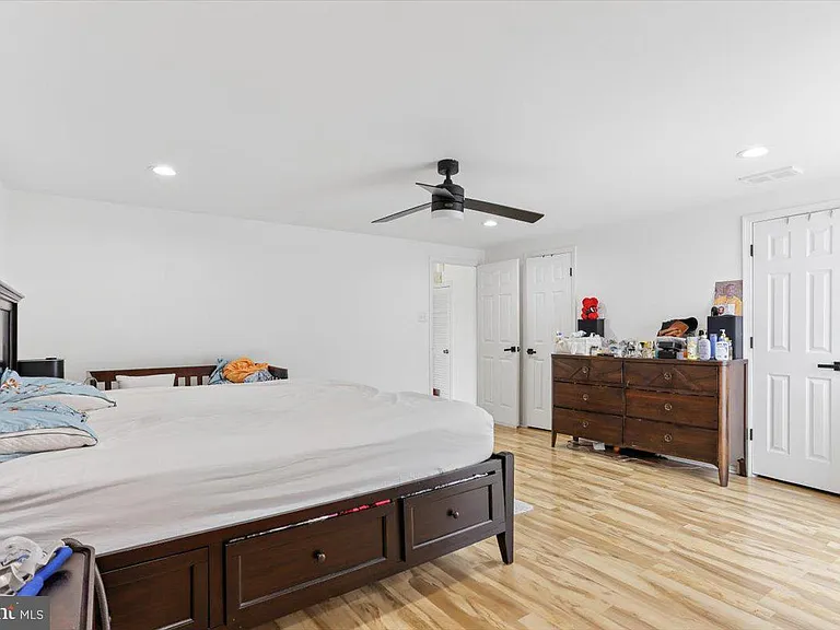 129 Willow Pl — Photo 14