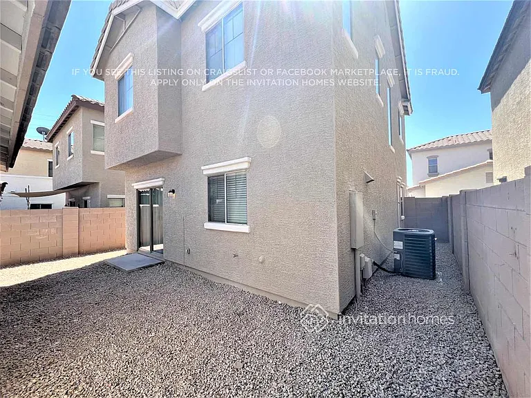 4672 E Olney Ave — Photo 21