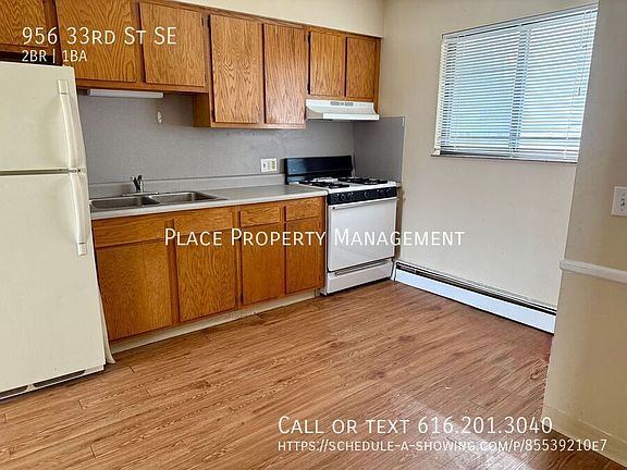 3rd image of 956 33rd St SE