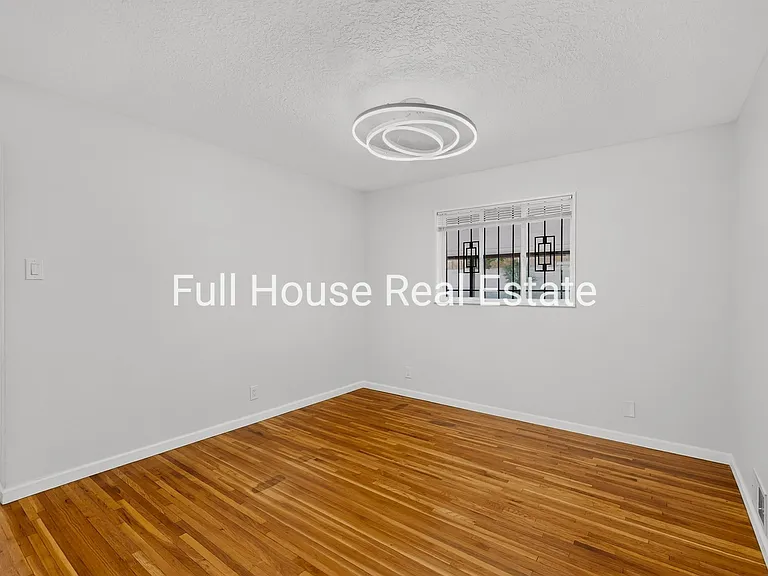 3500 Pitt St NE — Photo 15