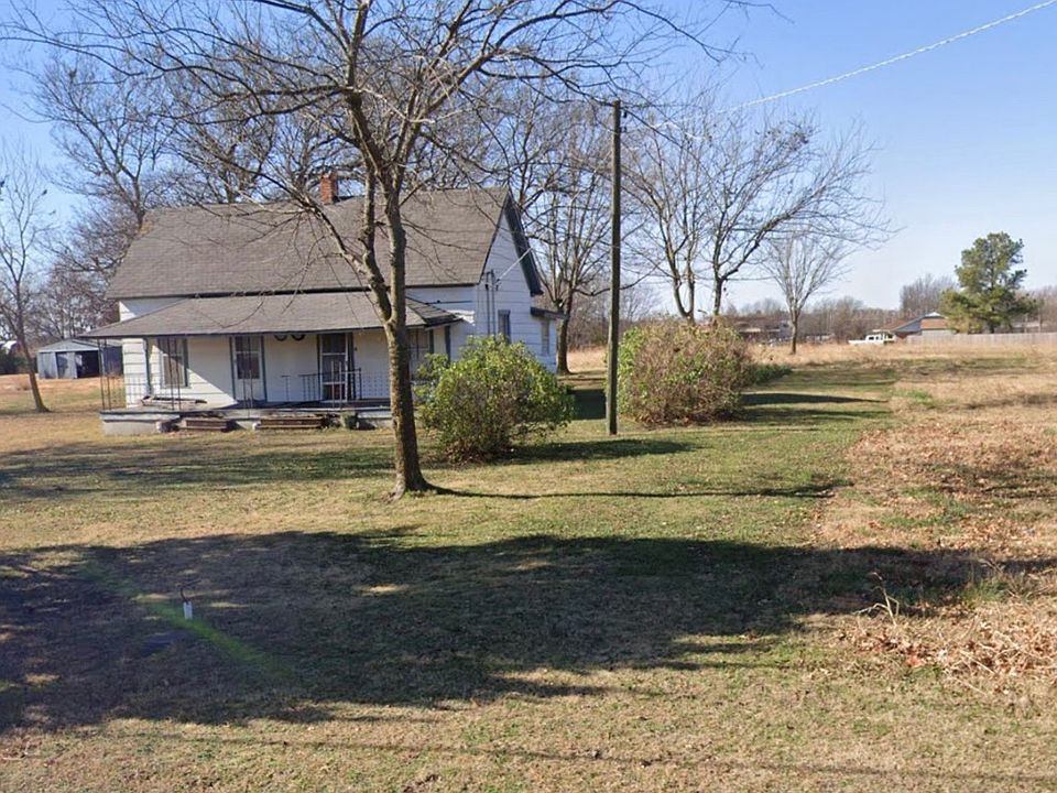 2nd image of 997 S Boundary Rd