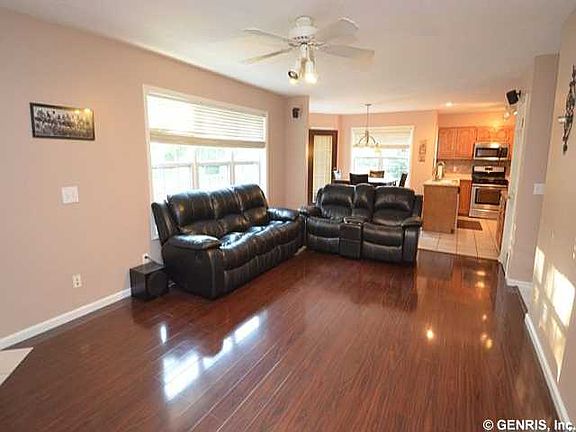 5th image of 124 Queensland Dr