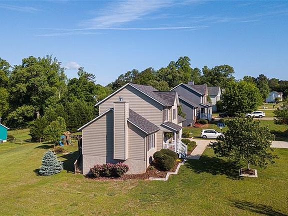 3rd image of 1161 Mulberry Ln