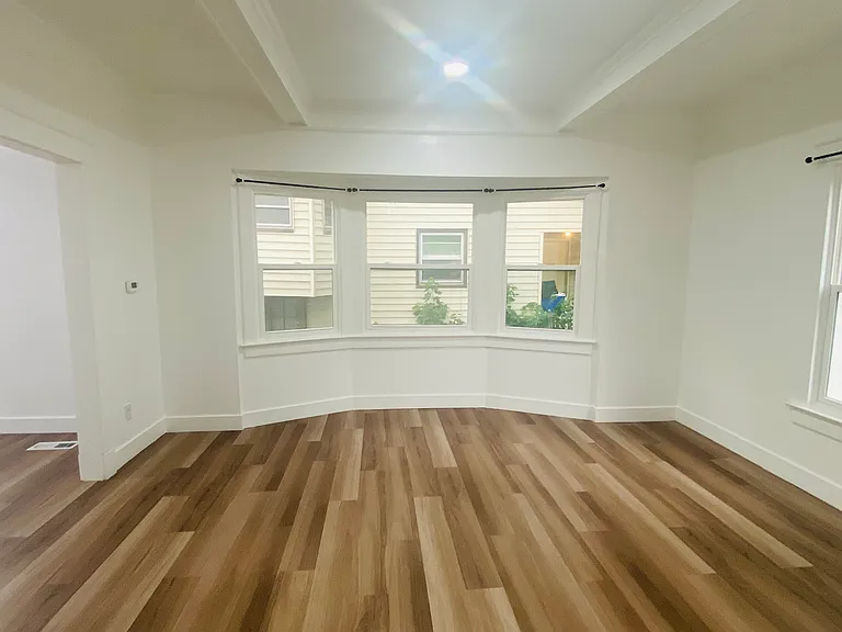 1511 Tauromee Ave — Photo 6