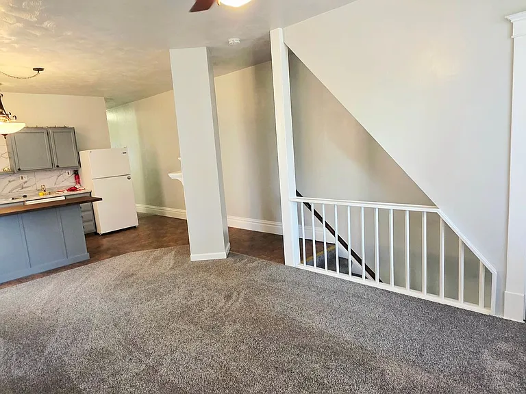 450 Bailey Ave — Photo 29