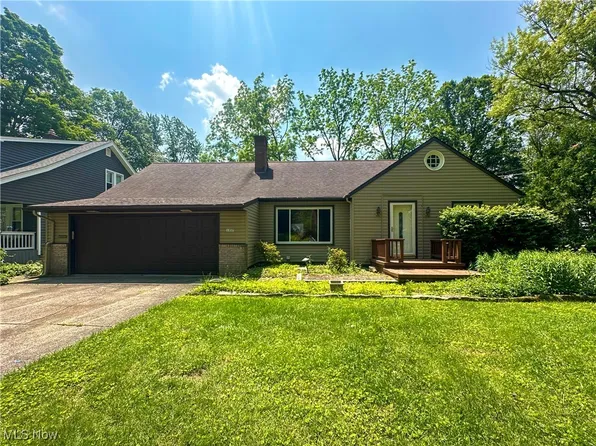 1357 Kearney St, Niles, OH 44446