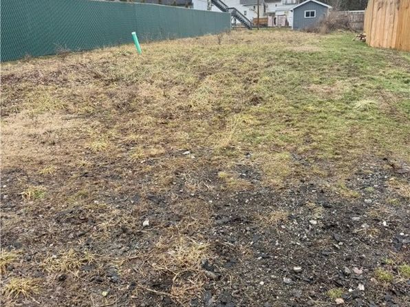 175 W Elm St, Waynesburg, PA 15370