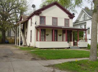 712 Bush St APT 6, Red Wing, MN 55066