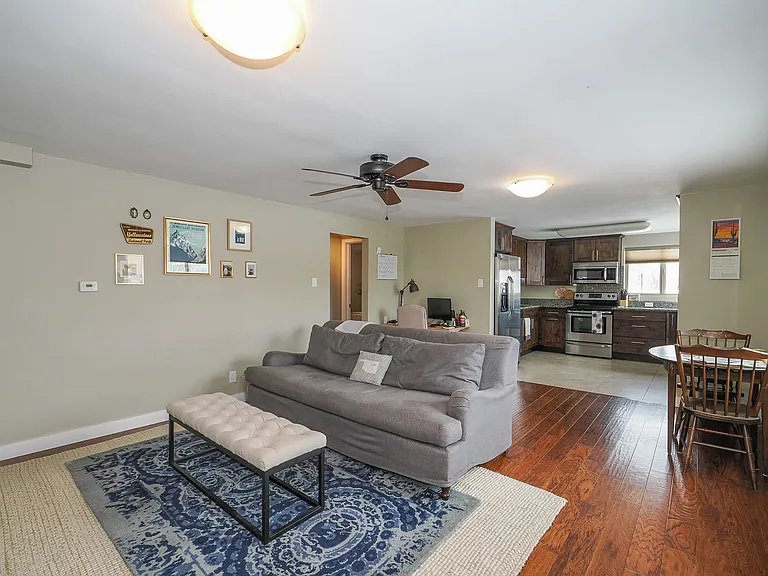 1244 E Malvern Ave — Photo 6