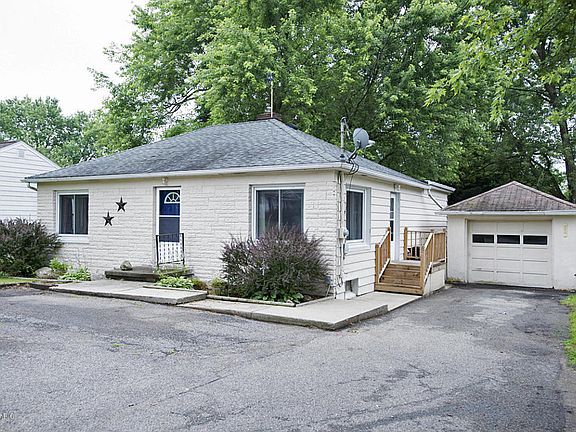 2nd image of 312 E Milham Ave