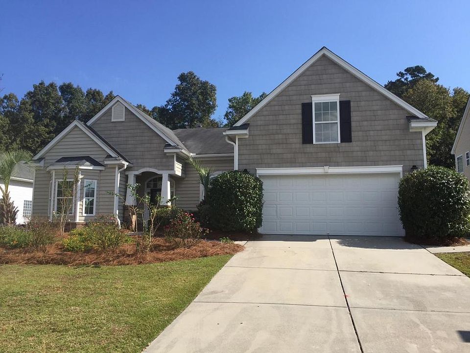 1st image of 102 Catbriar Ct