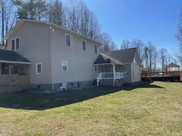 389 Rachels Chapel Rd, Coeburn, VA 24230