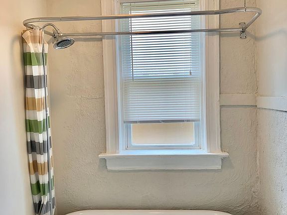 5th image of 4154 Folsom Ave #1W