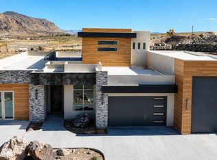 1361 W 800 S, Hurricane, UT 84737
