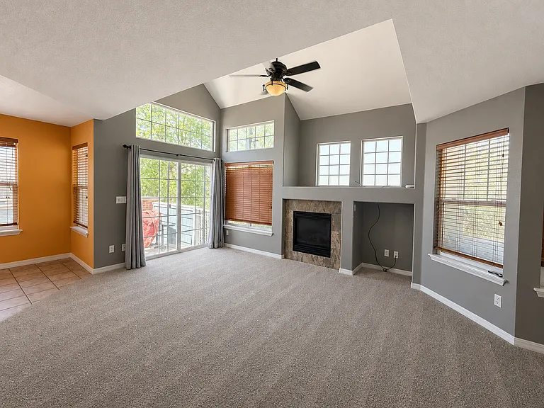 13900 Lake Song Ln #H3 — Photo 3