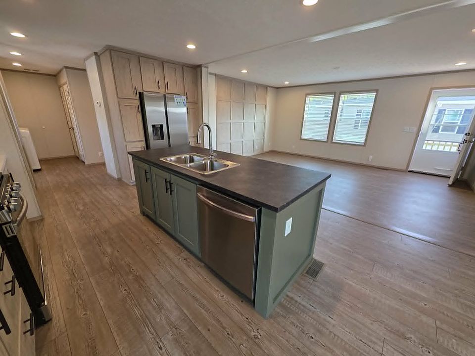 1st image of 175 N Michigan Ave #176