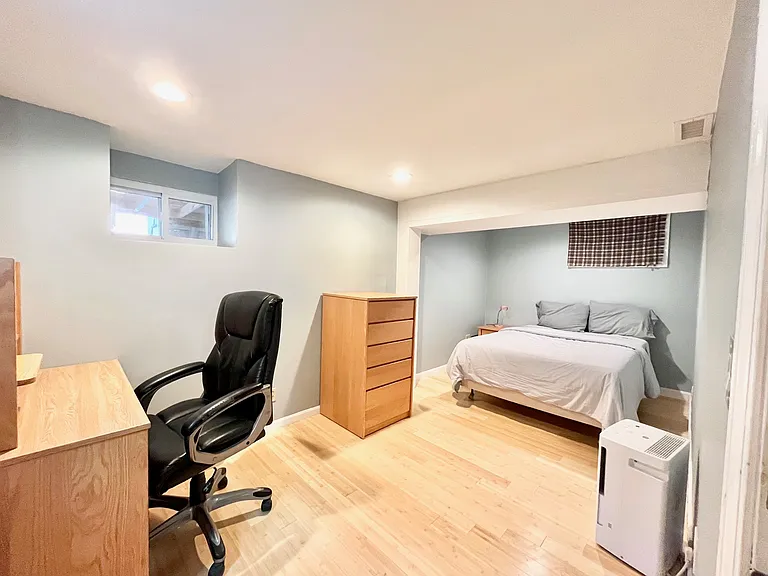 17 Holman St — Photo 11