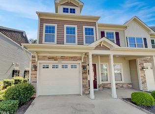 201 Beaconwood Ln, Holly Springs, NC 27540