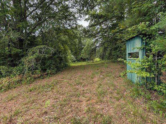 3rd image of 0 Barclay Rd #0